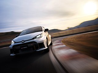 進化したGRヤリスを発売