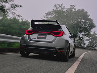GRヤリス「Aero performance package」を発売